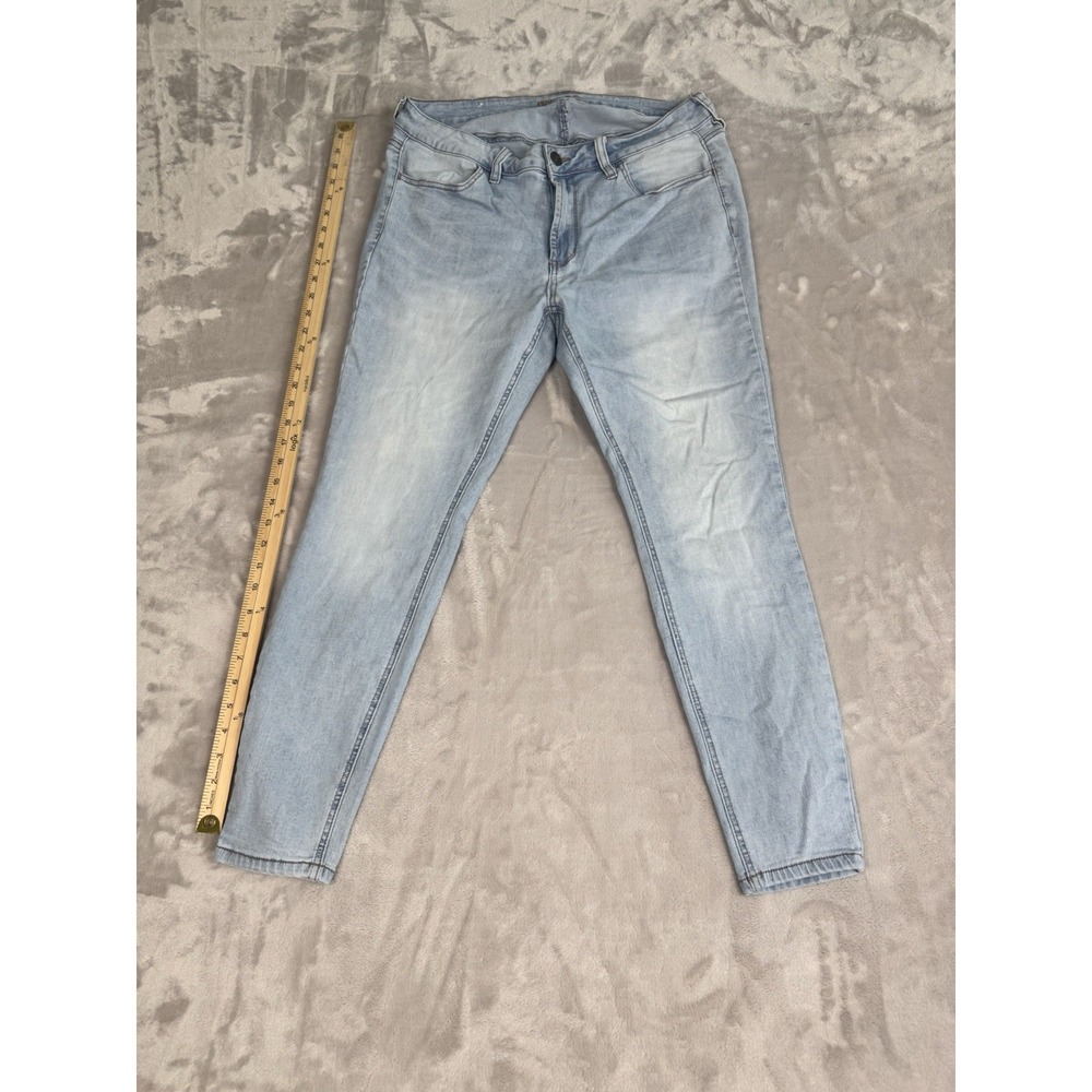 Rue21  Mid-rise Jegging‎ 18R Women's Ultimate Stretch Jeans